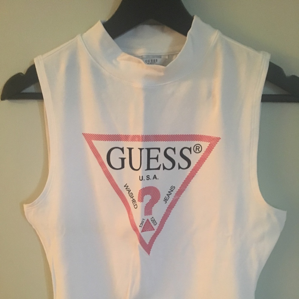 Guess top